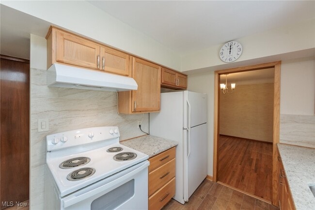 property at 2207 Campus Rd
