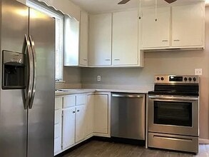 2726 Wellman Dr in Nashville, TN - Foto de edificio - Building Photo