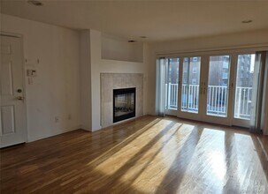 269 E Broadway in Long Beach, NY - Building Photo - Building Photo