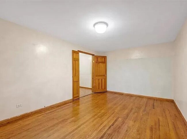 property at 2705 Kings Hwy