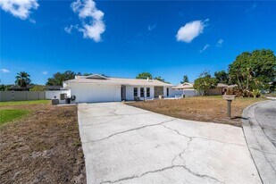 1212 63rd St NW, Unit The Harvard in Bradenton, FL - Building Photo