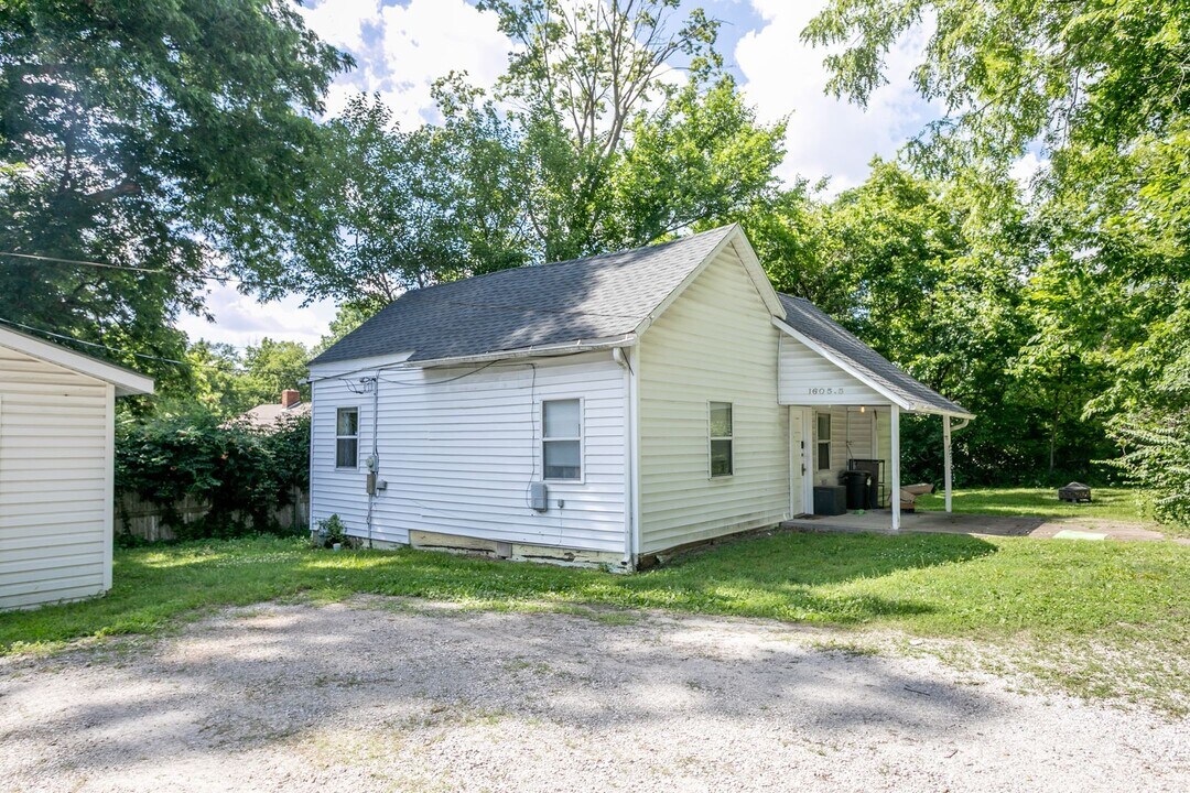 1605 Hinkson Ave-Unit -1605.5 in Columbia, MO - Building Photo