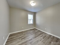 6036 Presentation St photo'