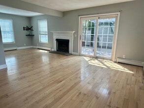 18 Acadia Ave in Hampton, NH - Building Photo - Building Photo