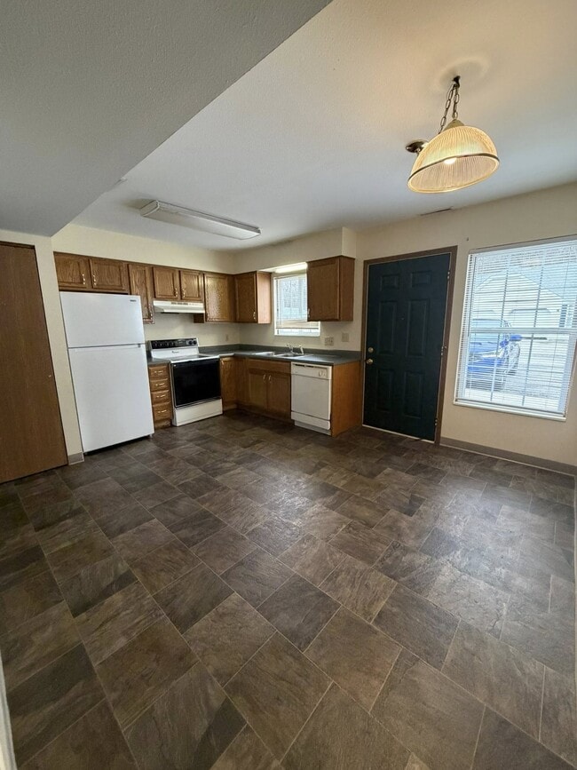 119 Lucas Dr in Dresden, OH - Building Photo - Building Photo