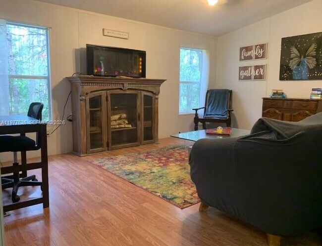 18950 SE 23 Pl in Morriston, FL - Building Photo - Building Photo