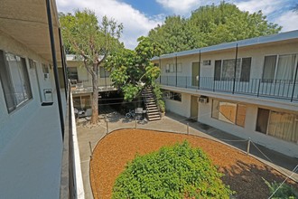 Chateau Langdon Apartments in Van Nuys, CA - Building Photo - Building Photo