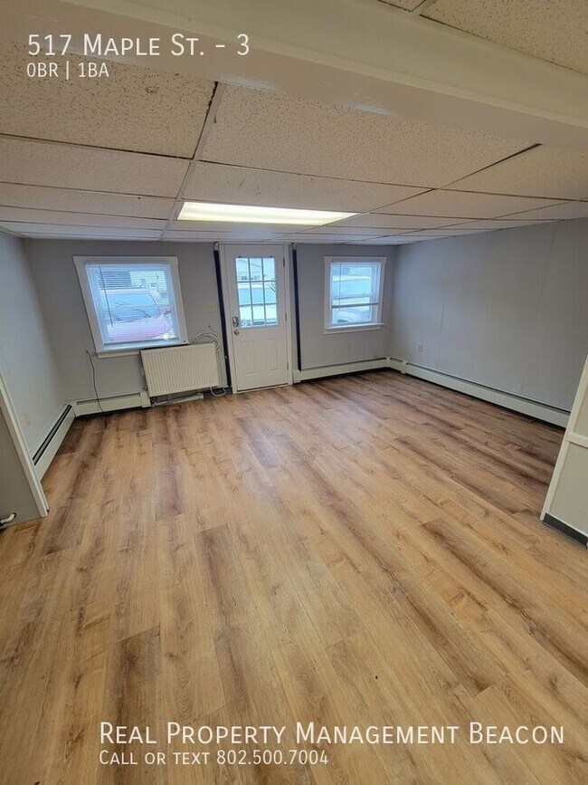 517 Maple St in Hartford, VT - Building Photo - Building Photo