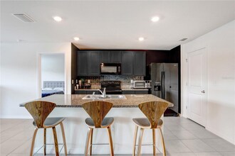 7929 Sail Clover Ln in Zephyrhills, FL - Building Photo - Building Photo