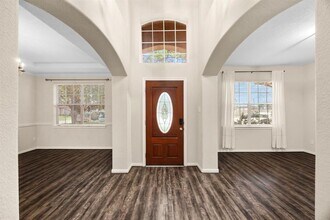 9603 Whittington Park Ln in Houston, TX - Building Photo - Building Photo