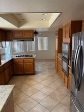 2305 Clark Ln in Redondo Beach, CA - Building Photo - Building Photo