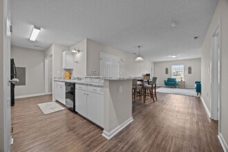 21 Collins Dr in Lillington, NC - Building Photo - Building Photo