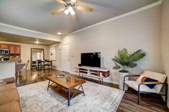Azul Apartment Homes in San Antonio, TX - Building Photo - Building Photo