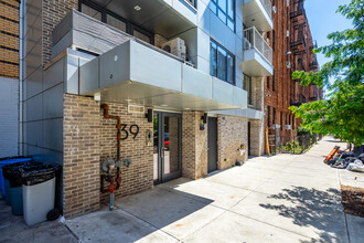 The Park 21 in Brooklyn, NY - Building Photo - Building Photo