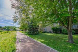 264 Meadowside Dr, Unit 264 in Verona, WI - Building Photo - Building Photo