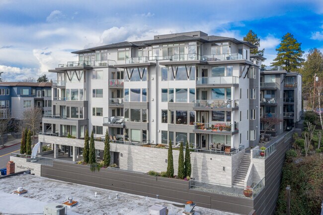 West Water Apartments in Kirkland, WA - Foto de edificio - Building Photo