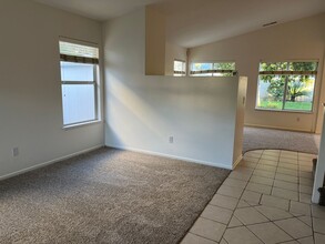 4721 Ventana Way in Oceanside, CA - Building Photo - Building Photo