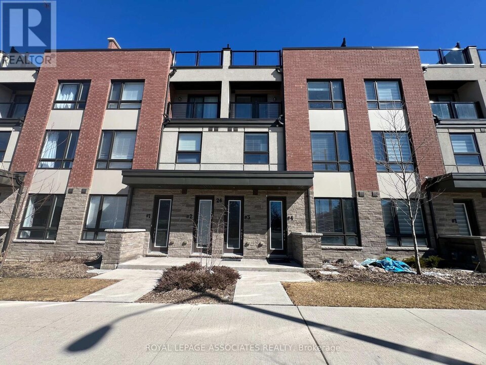 24-24 Humberwood Blvd in Toronto, ON - Building Photo