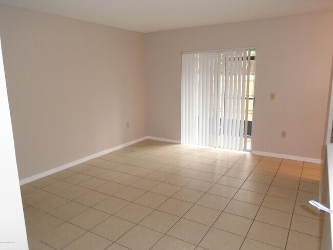 255 Spring Dr in Merritt Island, FL - Building Photo - Building Photo