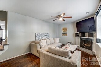 8518 Castle Pine Ct in Charlotte, NC - Building Photo - Building Photo