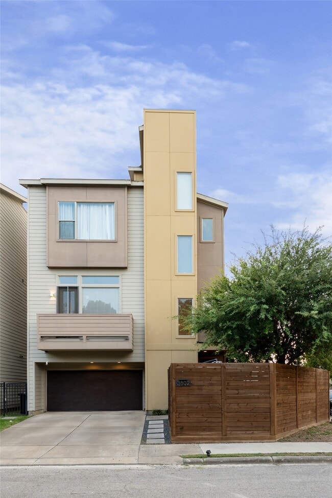 property at 3802 Lovejoy St