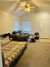 640 Green Tree Dr in Belgrade, MT - Building Photo - Building Photo