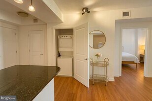 475 K St NW in Washington, DC - Building Photo