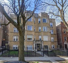 2043 W Arthur Ave in Chicago, IL - Building Photo