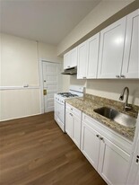 885 Massachusetts Ave, Unit 4 Apartamentos