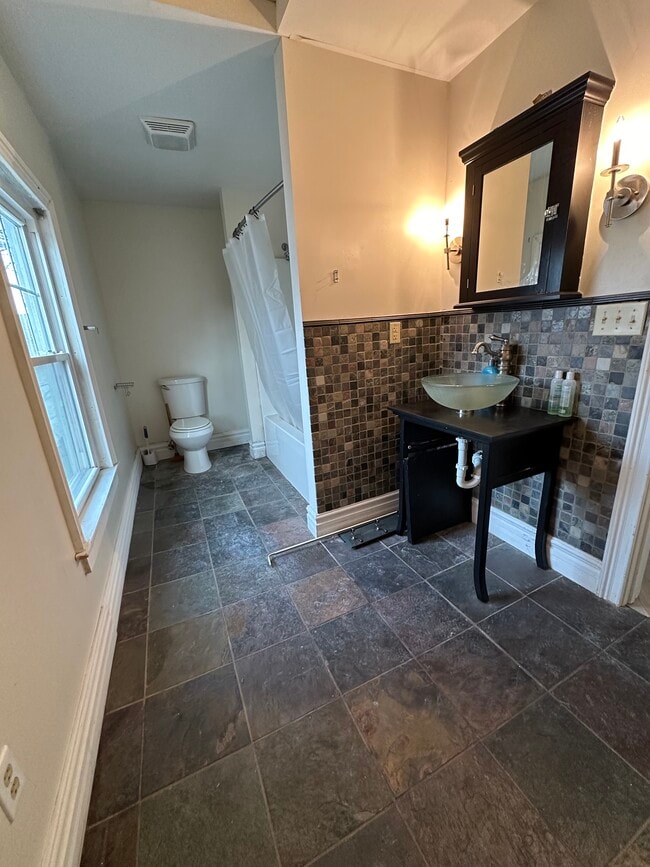 property at 322 S Elm Ave