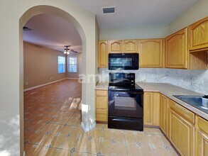 18137 Lembrecht Way in Tampa, FL - Building Photo - Building Photo