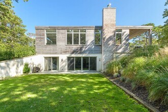 1 Paumanok Rd in Water Mill, NY - Building Photo - Building Photo