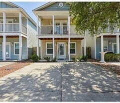 8631 Marlin Pl in Panama City Beach, FL - Building Photo