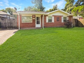 769 Lander St in Bridge City, LA - Building Photo