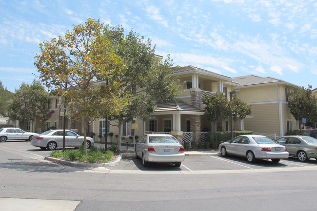 Simi Hills in Simi Valley, CA - Foto de edificio - Building Photo