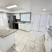 11570 SW 83rd Ter in Miami, FL - Building Photo - Building Photo