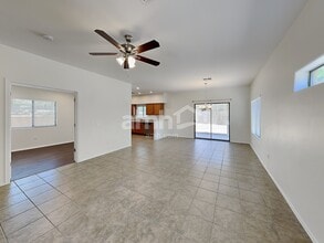 397 East Placita Rejilla in Sahuarita, AZ - Foto de edificio - Building Photo
