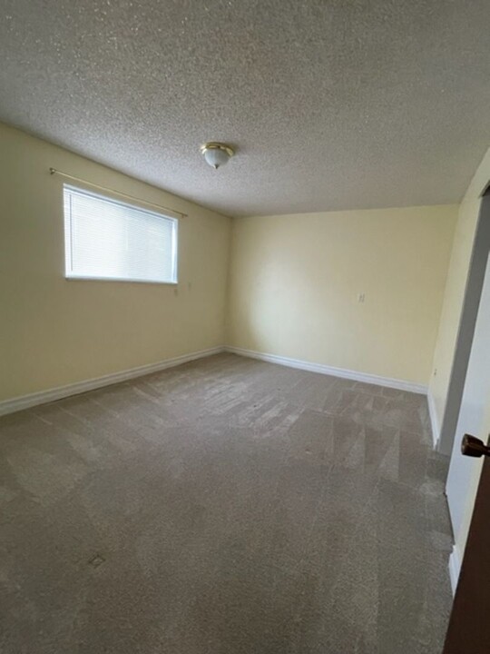 810 Warner Dr in Lewiston, ID - Building Photo