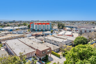 540 Hyde Park Pl in Inglewood, CA - Building Photo - Building Photo