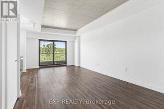 1366-1366 Carling Ave in Ottawa, ON - Building Photo - Building Photo