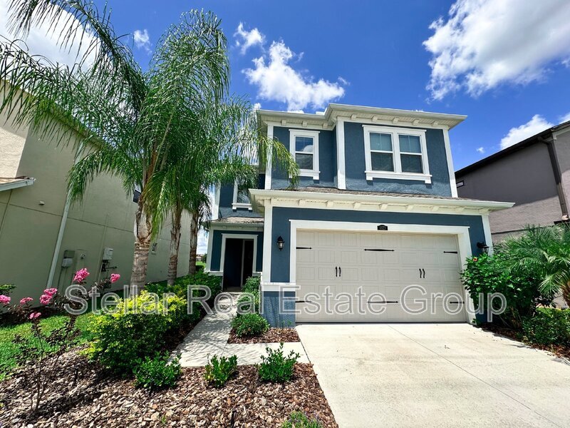 4823 Tramanto Ln in Zephyrhills, FL - Building Photo