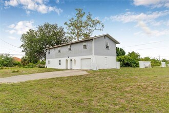 3303 6th St SW in Lehigh Acres, FL - Building Photo - Building Photo