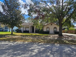 12726 Piney Woods Way in Clermont, FL - Building Photo - Building Photo