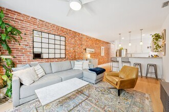 2025 13th St NW, Unit 3 in Washington, DC - Building Photo - Building Photo
