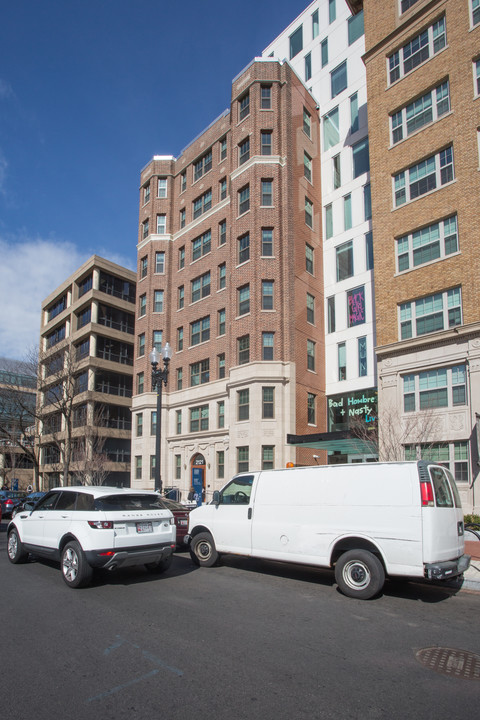 District House in Washington, DC - Building Photo