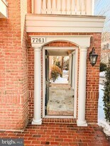7761 Legere Ct in McLean, VA - Building Photo