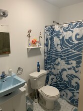 6 Mead St, Unit 2 in Boston, MA - Building Photo - Building Photo