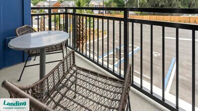 3460 Beach Blvd, Unit 3206 in Jacksonville, FL - Building Photo - Building Photo