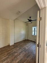 207 W King St, Unit B in St. Augustine, FL - Building Photo - Building Photo