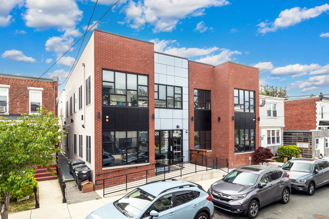 Pentridge Gardens in Philadelphia, PA - Building Photo